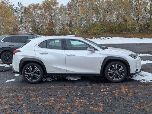 2019 Lexus UX 250h Base