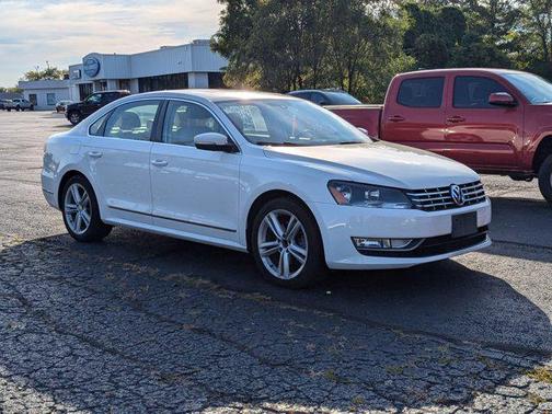 2014 Volkswagen Passat 2.0L TDI DSG SEL Premium