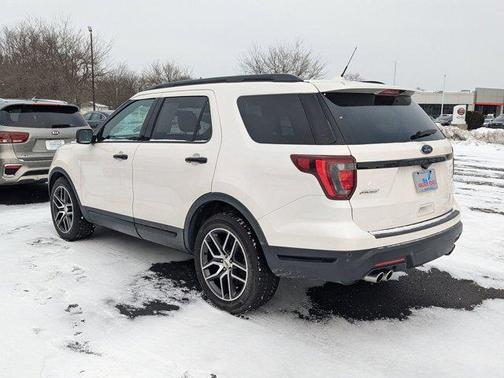 2019 Ford Explorer Sport