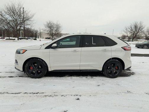 2020 Ford Edge ST