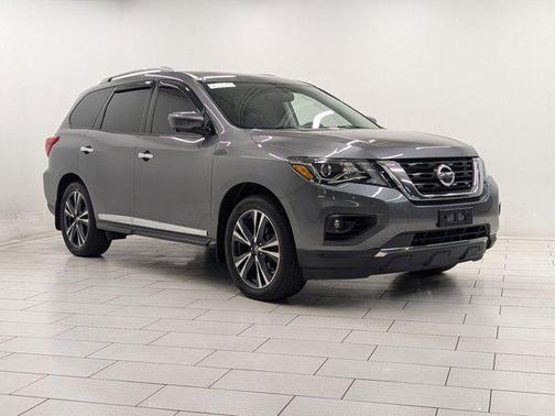 2019 Nissan Pathfinder Platinum