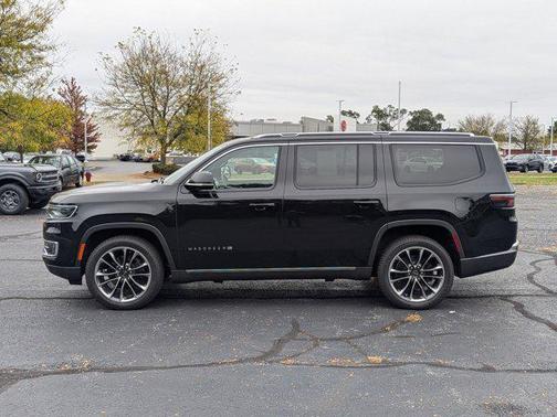 2022 Jeep Wagoneer Series III 4x4