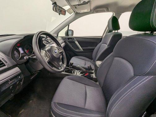 2015 Subaru Forester 2.5i