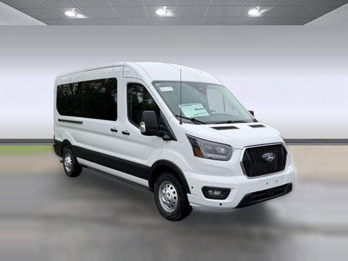 Oxford White 2026 Ford Transit-350 XLT