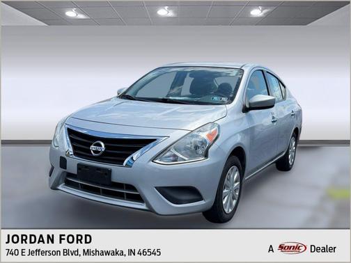 Brilliant Silver Metallic 2019 Nissan Versa 1.6 SV