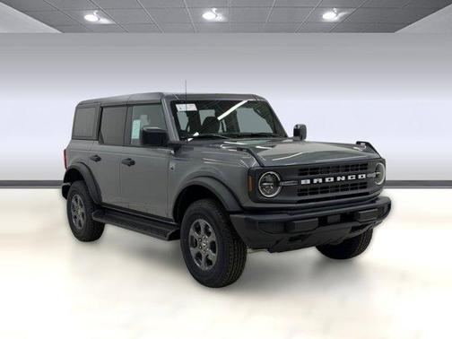 Carbonized Gray Metallic 2026 Ford Bronco Big Bend