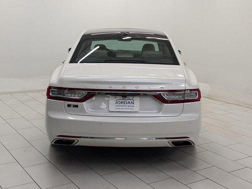 2017 Lincoln Continental Reserve