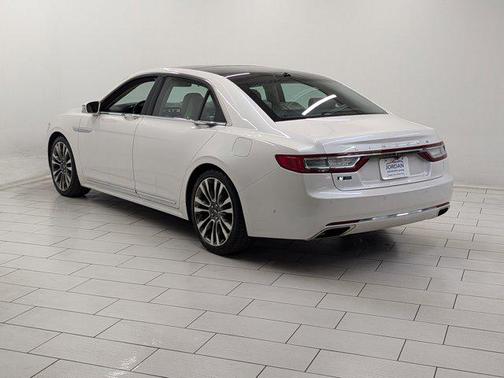 2017 Lincoln Continental Reserve