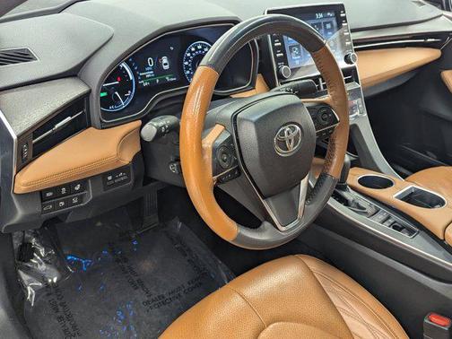 2019 Toyota Avalon Hybrid Limited