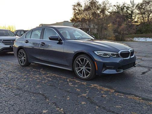 2022 BMW 330 xDrive