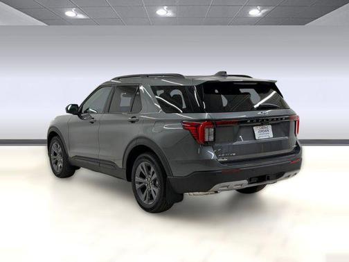 Carbonized Gray Metallic 2026 Ford Explorer Active
