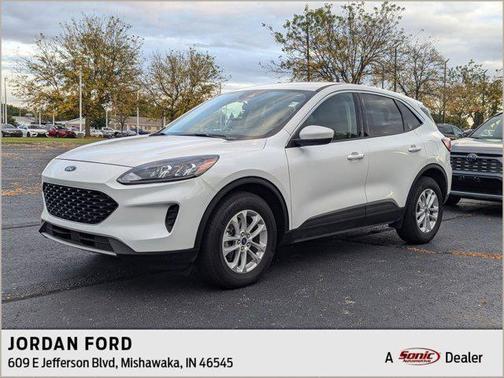 2020 Ford Escape SE