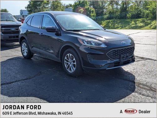 2022 Ford Escape SE