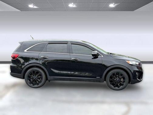 Ebony Black 2020 Kia Sorento EX