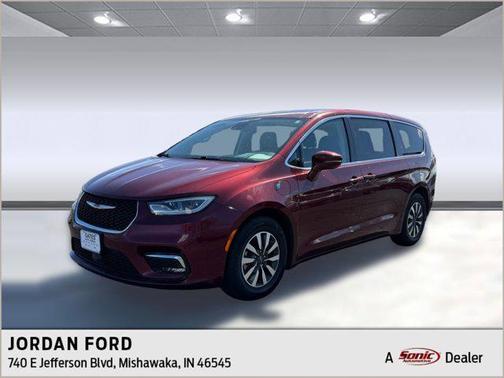 2022 Chrysler Pacifica Hybrid Touring L