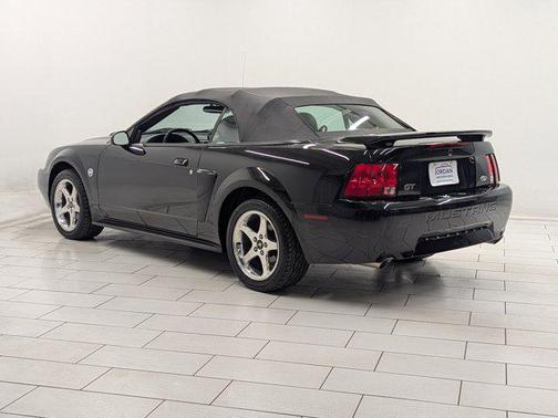 2004 Ford Mustang GT
