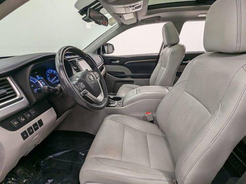 2015 Toyota Highlander Hybrid Platinum