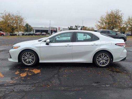 2018 Toyota Camry XLE