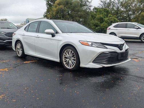 2018 Toyota Camry XLE