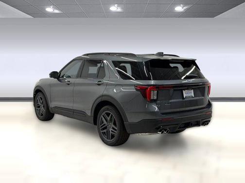 Carbonized Gray Metallic 2026 Ford Explorer ST