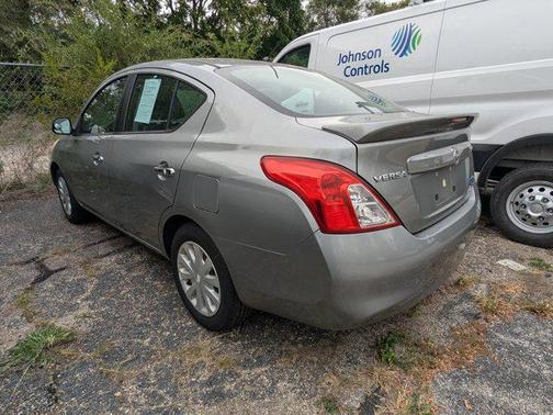 2013 Nissan Versa 1.6 S