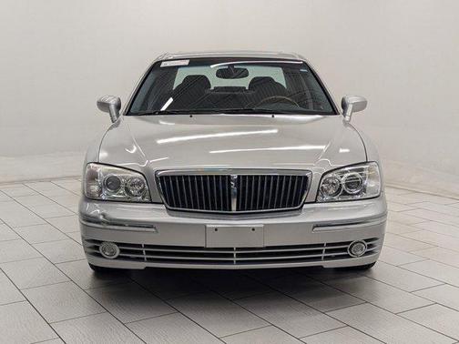 2005 Hyundai XG350 L