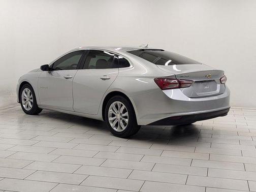 2020 Chevrolet Malibu FWD LT