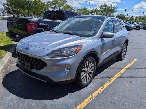 2022 Ford Escape Titanium