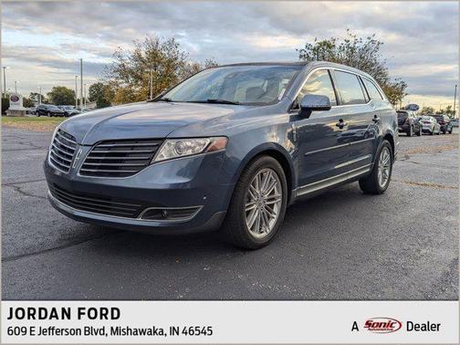 2019 Lincoln MKT Reserve