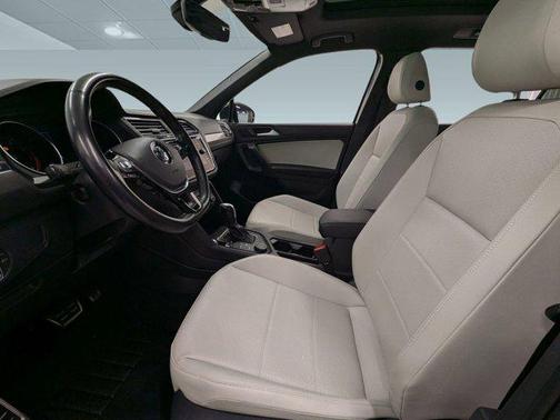 2021 Volkswagen Tiguan 2.0T SE R-Line Black 4MOTION