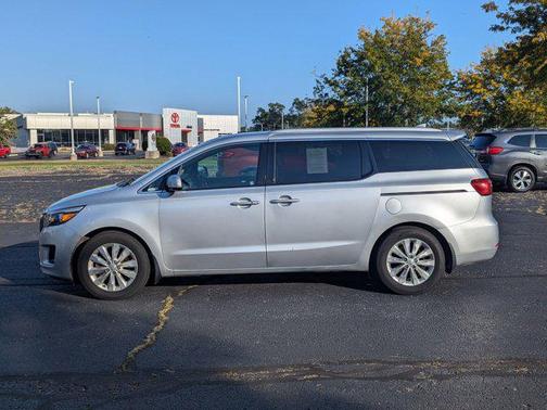2016 Kia Sedona EX