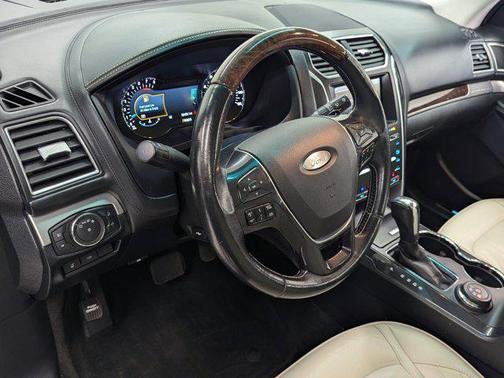 2016 Ford Explorer Platinum