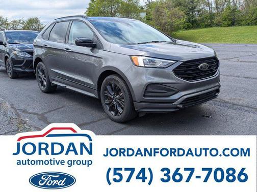 2022 Ford Edge SE