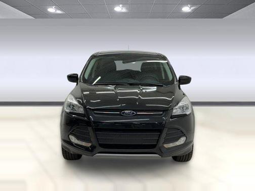 Ruby Red Metallic Tinted Clearcoat 2015 Ford Escape SE