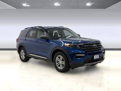 Atlas Blue Metallic 2021 Ford Explorer XLT