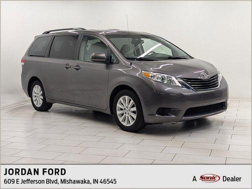 2014 Toyota Sienna LE
