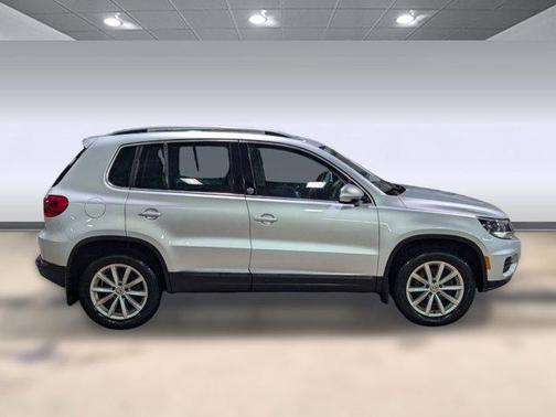 2017 Volkswagen Tiguan 2.0T Wolfsburg Edition