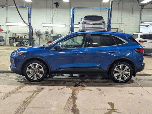 2023 Ford Escape Platinum