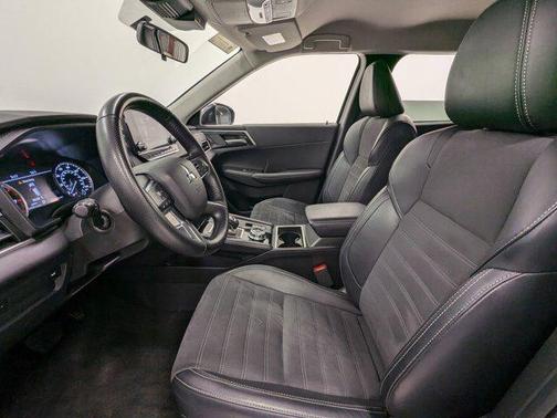 2024 Mitsubishi Outlander SE 2.5 S-AWC