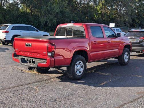 2022 Toyota Tacoma SR