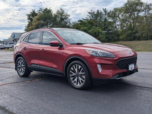 2020 Ford Escape Titanium