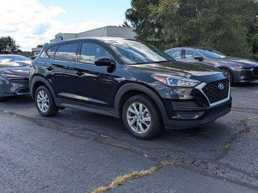 2019 Hyundai TUCSON SE
