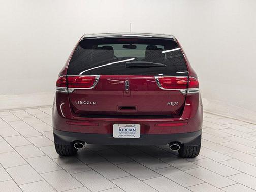 2014 Lincoln MKX Base