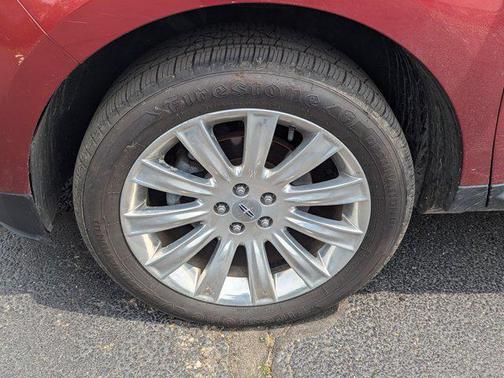 2014 Lincoln MKX Base