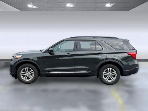 Forged Green Metallic 2023 Ford Explorer XLT