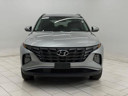 Shimmering Silver 2024 Hyundai TUCSON SEL