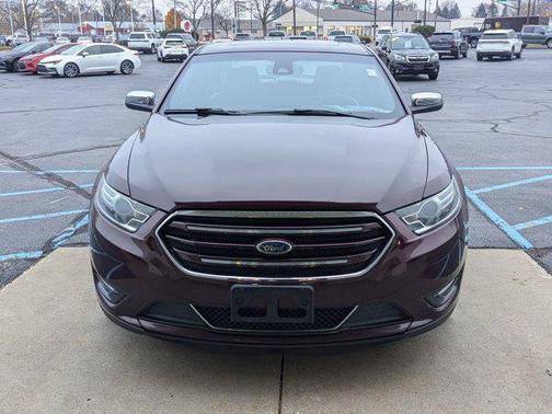 2019 Ford Taurus Limited