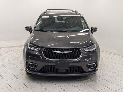 2021 Chrysler Pacifica Hybrid Touring L