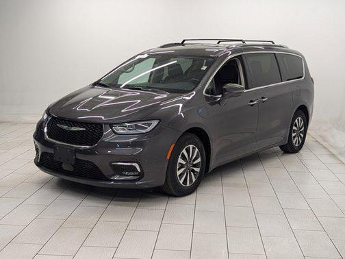 2021 Chrysler Pacifica Hybrid Touring L