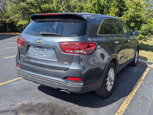 2020 Kia Sorento LX